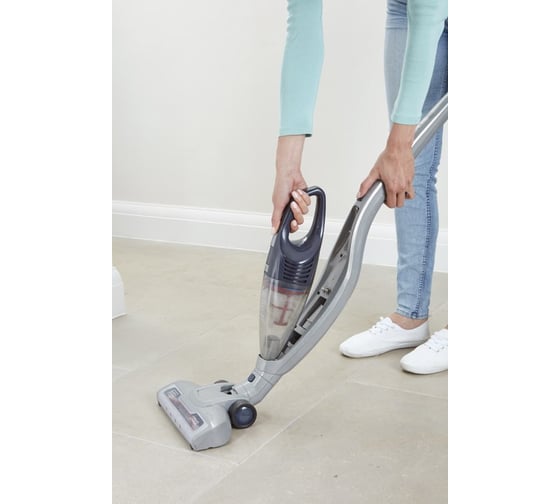 Аккумуляторный вертикальный пылесос Black&Decker SVB520JW-QW