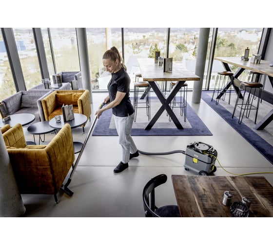 Профессиональный пылесос сухой уборки Karcher T 15/1 1.355-300.0