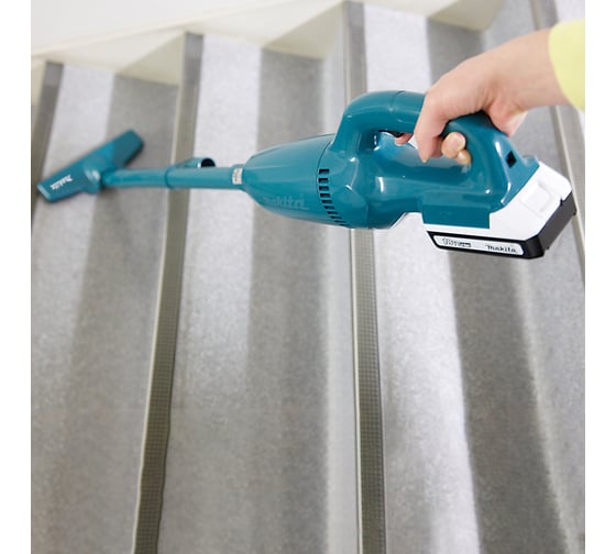 Аккумуляторный пылесос Makita 18V, Li-Ion (без аккумуляторов и зарядного устройства) CL183DZ