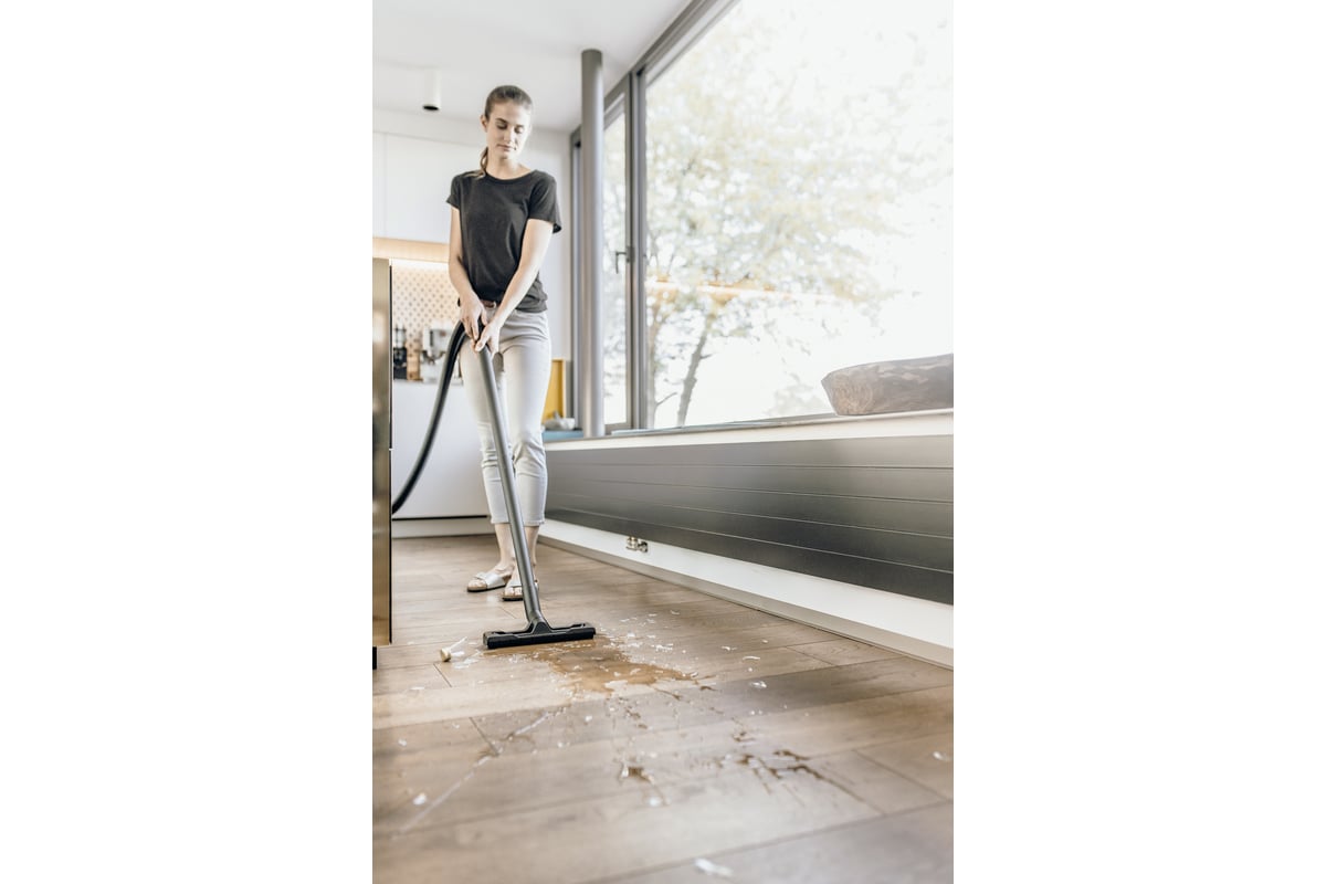 Хозяйственный пылесос Karcher WD 2 Plus V-12/6/18/C (YYY) EU 1.628-015.0 -  выгодная цена, отзывы, характеристики, 1 видео, фото - купить в Москве и РФ