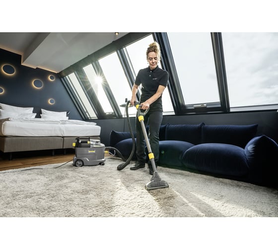 Пылесос Karcher Puzzi 8/1 Adv EU 1.100-241.0
