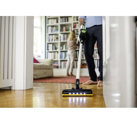 Аккумуляторный пылесос Karcher VC 7 Cordless yourMax Pet 1.198-713.0
