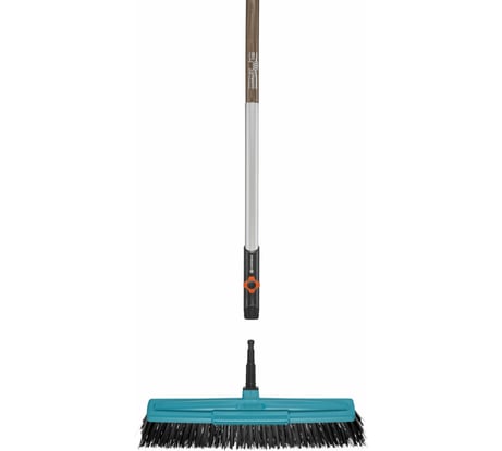 Комплект Gardena щетка для дорожек, рукоятка деревянная 03622-36.000.00