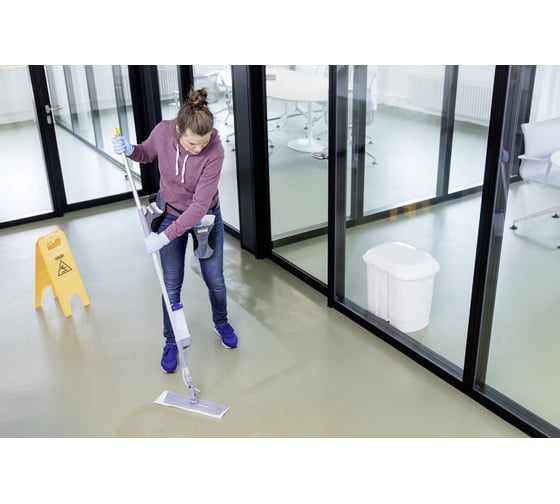 Швабра с системой разбрызгивания KARCHER 6.999-332.0
