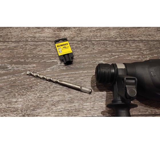 Бур SDS+ INDUSTRIAL (10х160 мм) DEWALT DT9644 9