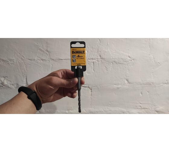 Бур SDS+ INDUSTRIAL (6х110 мм) DEWALT DT9663 17