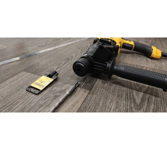 Бур SDS+ INDUSTRIAL (8х160 мм) DEWALT DT9641 17