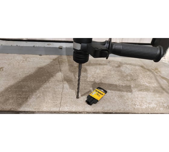 Бур SDS+ INDUSTRIAL (8х160 мм) DEWALT DT9641 9