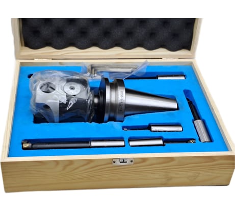 Головка расточная ф 100 мм, D расточки 15-160 мм, с хвостовиком BT50 MAS 403 BT, М24x3.0 , с комплектом резцов из 6-ти шт TORNERI Т020254