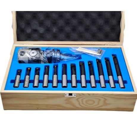 Головка расточная ф 75 мм, D расточки 12-120 мм, с хвостовиком 7:24 BT40 MAS 403 BT, М16x2.0 , с комплектом резцов из 12-ти шт TORNERI Т020250