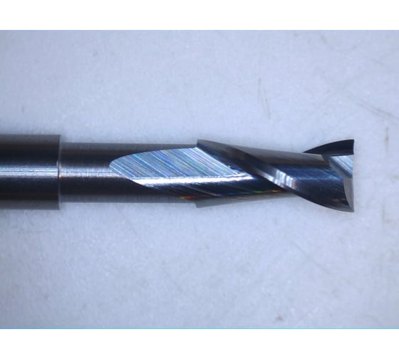 Фреза удлиненная двухзаходная по дереву (3.175x6/12x40x3.175 мм; Z=2) CUT2 20286