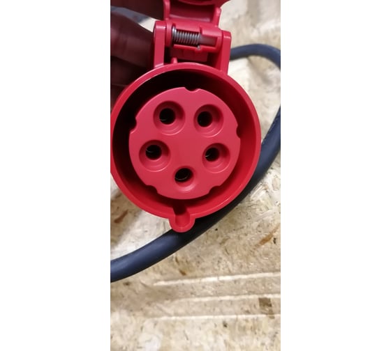 Переходник ALPENBOX Male CEE32A 3P - Female CEE32A 5P IP44 XTREM 3G4 0,5м 9110109