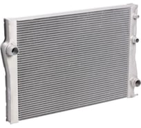 Радиатор охлаждения для автомобилей X5 30d/3.0t AT LUZAR LRc 26194