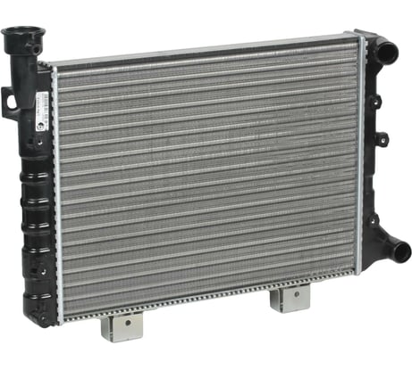 Радиатор охлаждения для автомобилей 21073 инжекторный LUZAR LRc 01073