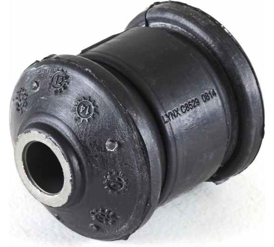 Сайлентблок передний, нижний рычаг, передняя подвеска LYNXauto C8529 1