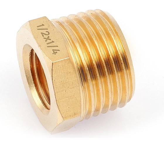 Переходник резьбовой латунный Дело Техники папа 1/2(M) × мама 1/4(F) 949091