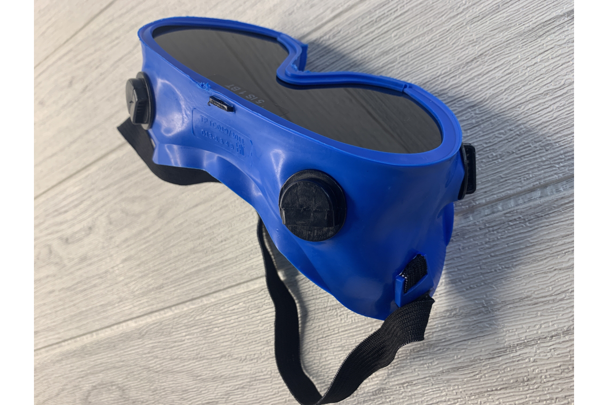 Защитные очки ИСТОК NEW закрытого типа с непрямой вентиляцией 40011 .