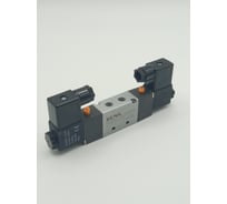 Пневмораспределитель Контактная Механика 5/2, G1/8, 220 VAC KRV5222-06E2