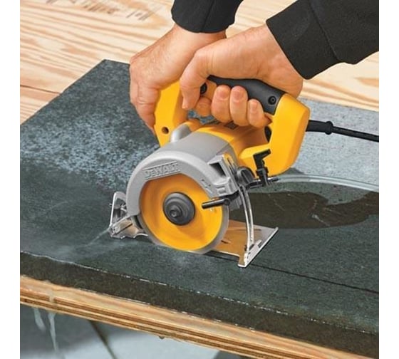 Алмазный круг сплошной по керамике DEWALT EXTREME DT3715, для плиткореза DWC410, 110x20, h=8 DT3715-QZ