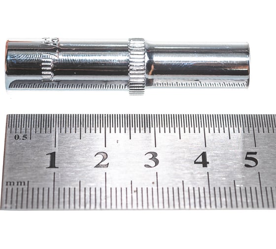 Головка торцевая глубокая 1/4" DR (7 мм) для гайковертов Ombra 114107