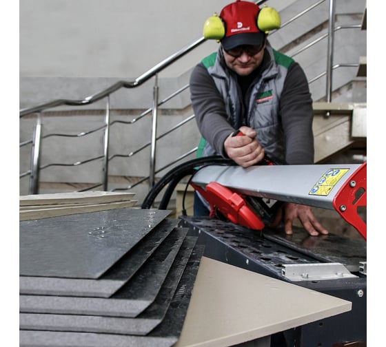 Диск алмазный сплошной по керамограниту, плитке, кафелю EDGE 7D 180x1.4x25x25.4 мм DiStar 11120421014