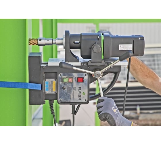 Магнитная стойка EIBENSTOCK B 32.1 к сверлильному станку 09507000