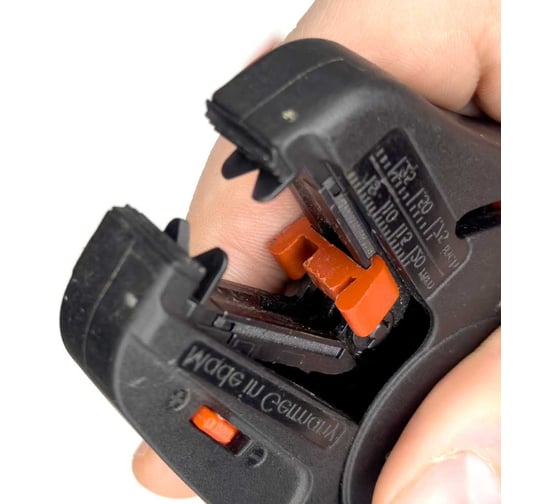 Сменные ножи для клещей для снятия изоляции 0.14-10 мм, V-образные Felo 58320240 1