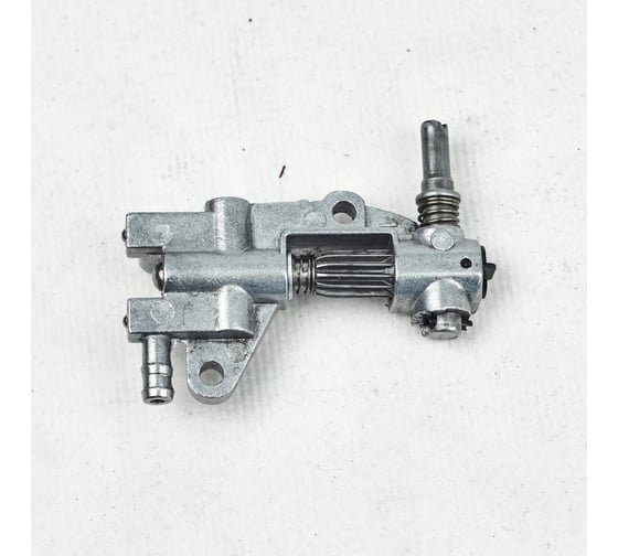 Масляный насос для бензопилы SKIPER 45/52 см3 K46 00-00024799