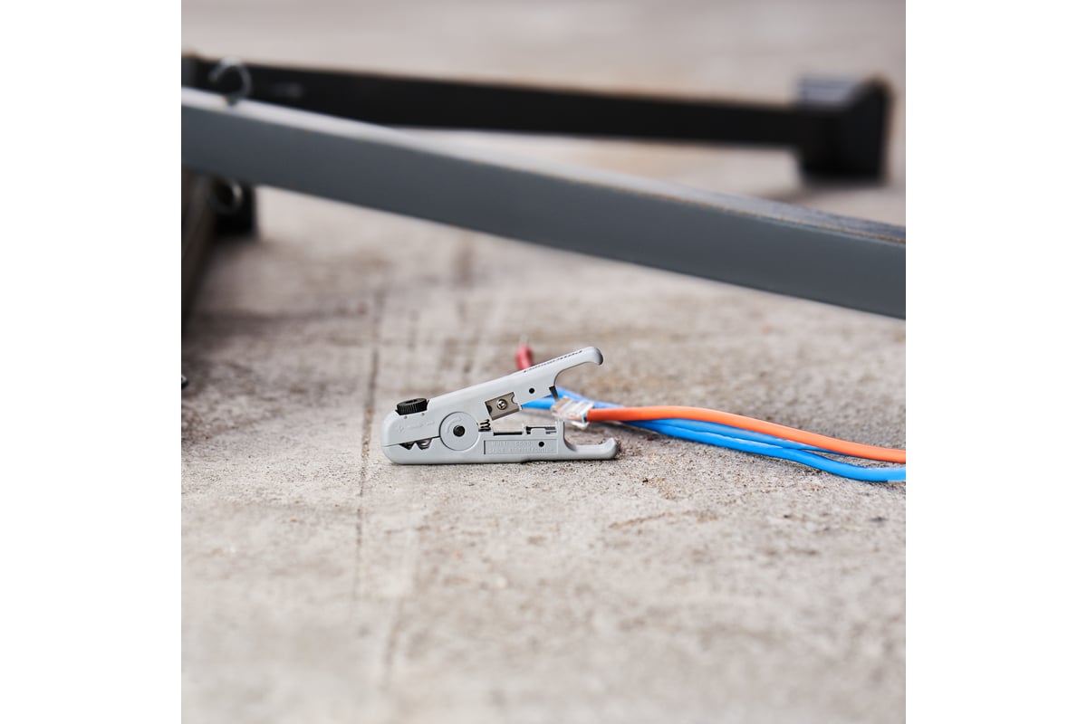 Инструмент для зачистки и обрезки витой пары PROconnect HT-S-501B 12 ...