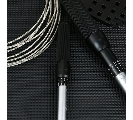 Динамометрический ключ предельный DELI DL170050 10-50 Нм, 3/8", головка Cr-Mo, 72 зуба, противоскользящая рукоятка, кейс 167243