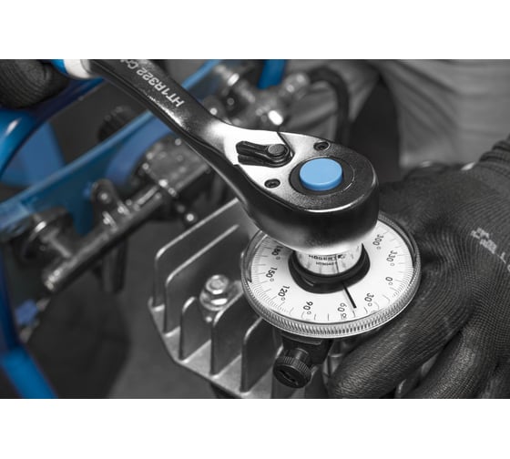 Динамометрический ключ HOEGERT TECHNIK 1/2, 42-210 Нм HT1W707