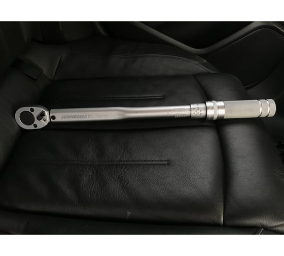 Динамометрический ключ Jonnesway T04150 1/2"40-210 НМ 47307 - выгодная ...