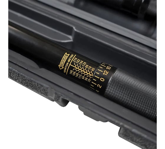 Динамометрический ключ с набором головок Berger BG 1/2" 28-210Нм BG2370