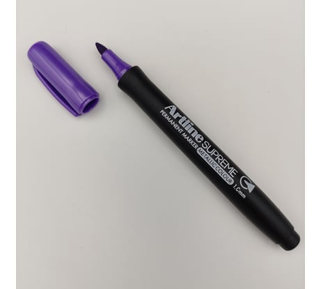 Маркер Artline Supreme Metallic перманентный (1,0 мм) фиолетовый металлик EPF790-522