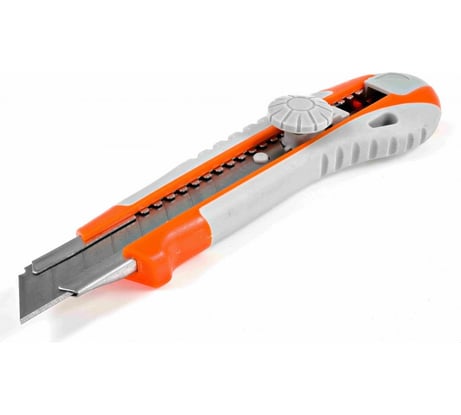 Нож NOVOCRAFT AКУЛА, резиновый корпус, 3 лезвия, 18 мм, блистер JSH024183