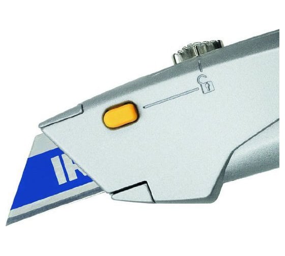 Нож с выдижным лезвием IRWIN ProTouch X 10508104