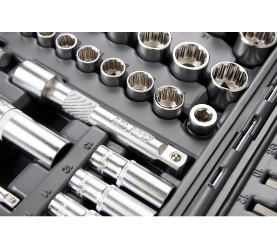 Набор инструмента 1/2 Dr и 1/4 Dr 108 предметов с 12 гран KRAFT KT 700680