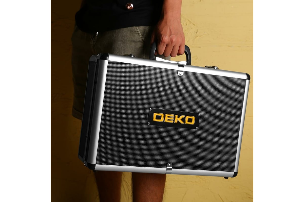  набор инструмента для дома и авто в чемодане DEKO .