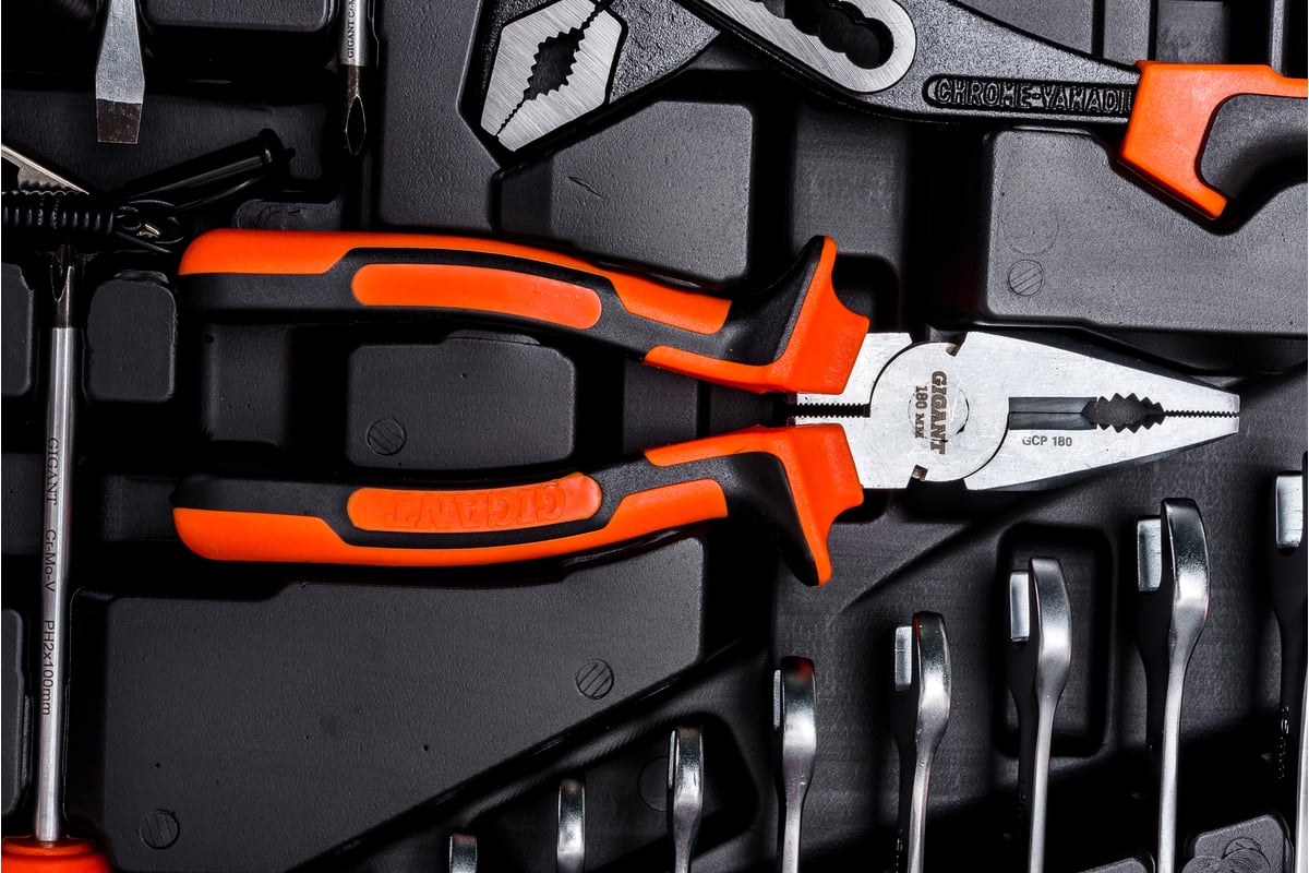 Набор автомобильного инструмента Gigant 143 предмета, Сталь Cr-V, GAS ...