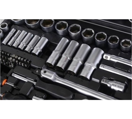 Набор инструментов Вихрь 1/2", 1/4", CrV, в кейсе, 151 предмет 73/6/7/9