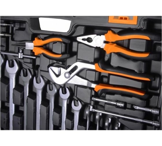 Набор инструментов Вихрь 1/2", 1/4", CrV, в кейсе, 151 предмет 73/6/7/9