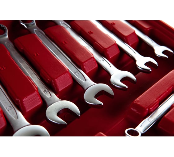 Слесарно-монтажный набор с квадратами 1/4", 1/2" и 5/16", 112 предм. MATRIX PROFI 13586