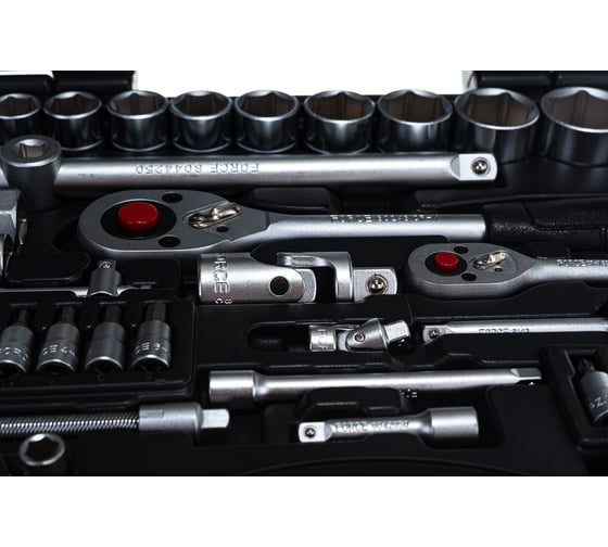 Набор инструментов FORCE 82 предмета 6 гранные 1/4, 1/2 4821R-5