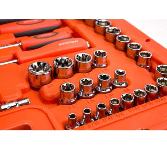 Набор инструментов 1/4 +3/8 +1/2 Кратон TS-22 socket 120 2 28 09 022