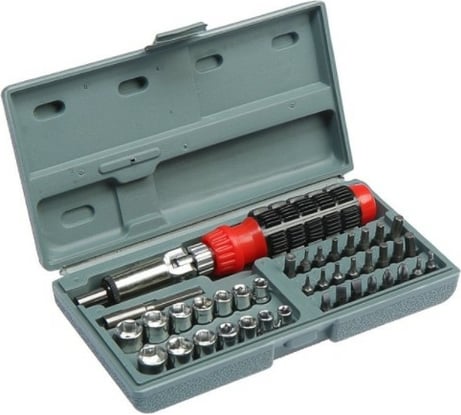 Реверсивная отвертка ТУНДРА с набором бит и головок в кейсе, 40 предметов 881844