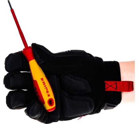 Отвертка для винтов со шлицевой головкой KNIPEX KN-982025