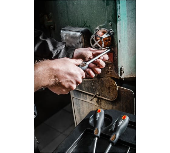 Крестовая ударная отвертка NEO Tools PH2x150 мм CrMo 04-029