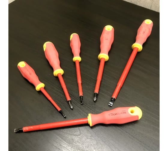 Набор диэлектрических отверток до 1000В СИБРТЕХ 7шт 12936 - выгодная ...