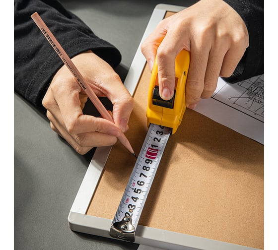 Рулетка DELI DL281025 10м х 25мм, метрическая с ремешком и клипсой 166269