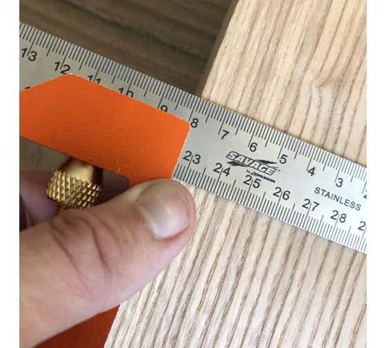 Столярный комбинированный угольник Swanson Savage Metric combo square метрический, 30 см  SVCM233